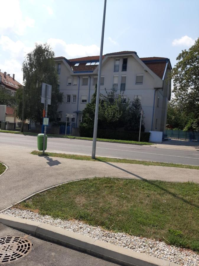 Napko Apartman Sopron Bagian luar foto